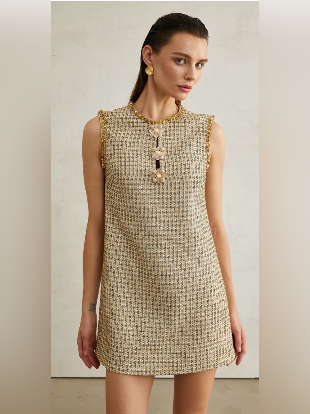 Elegant Gold Eleonore tweed Sleeveless Mini Dress